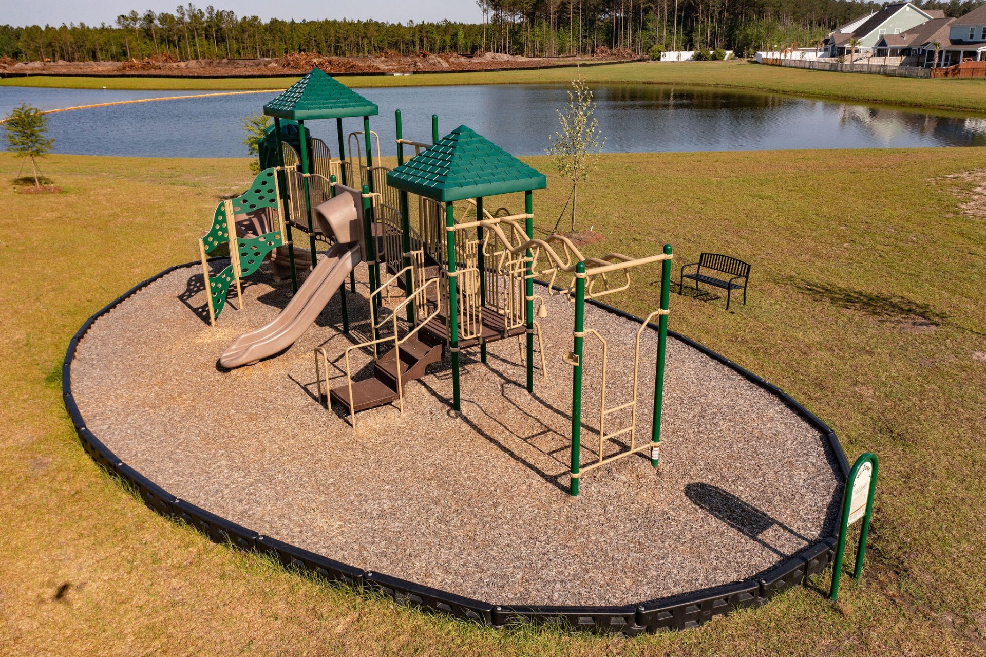 686 Yellow Leaf Lane Photo 63