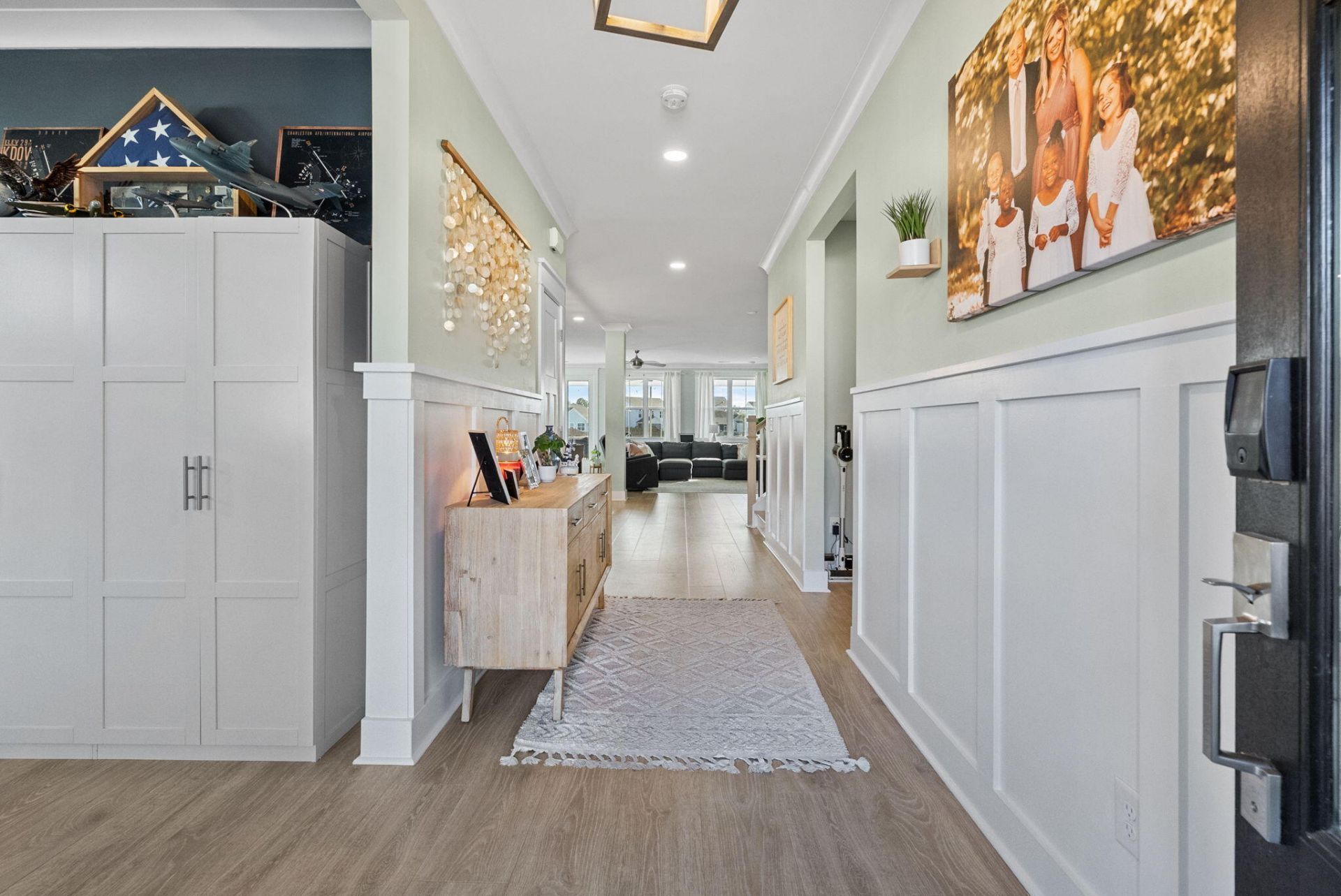 686 Yellow Leaf Lane Photo 7