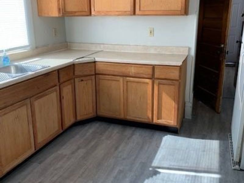 673 Sumner Street, Akron, OH 44311 Photo 8