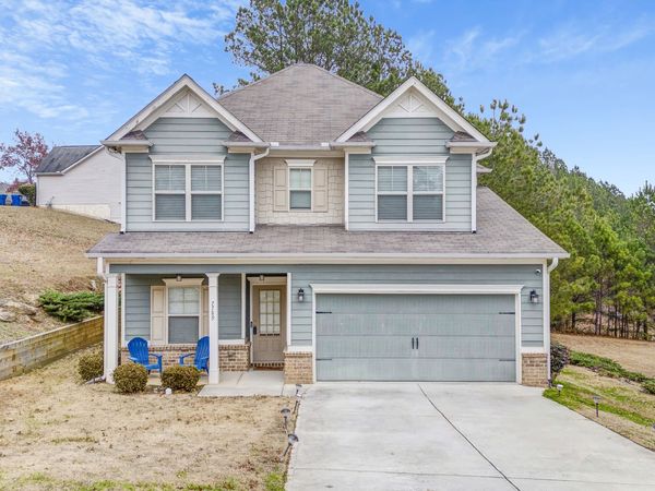 7789 Village Pass, Fairburn, GA 30213