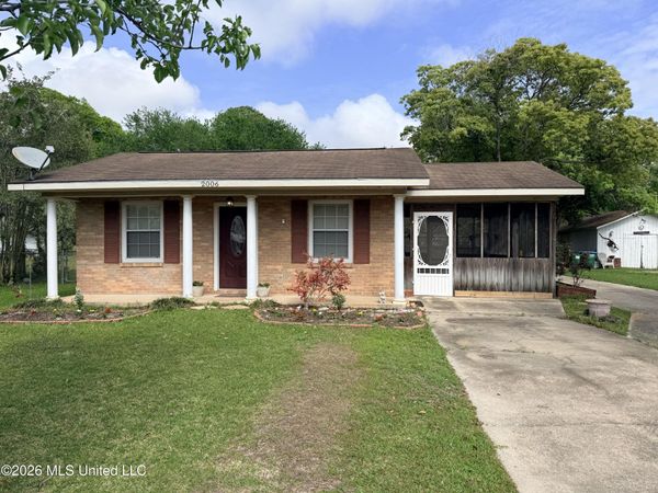 2006 Eden Street, Pascagoula, MS 39581