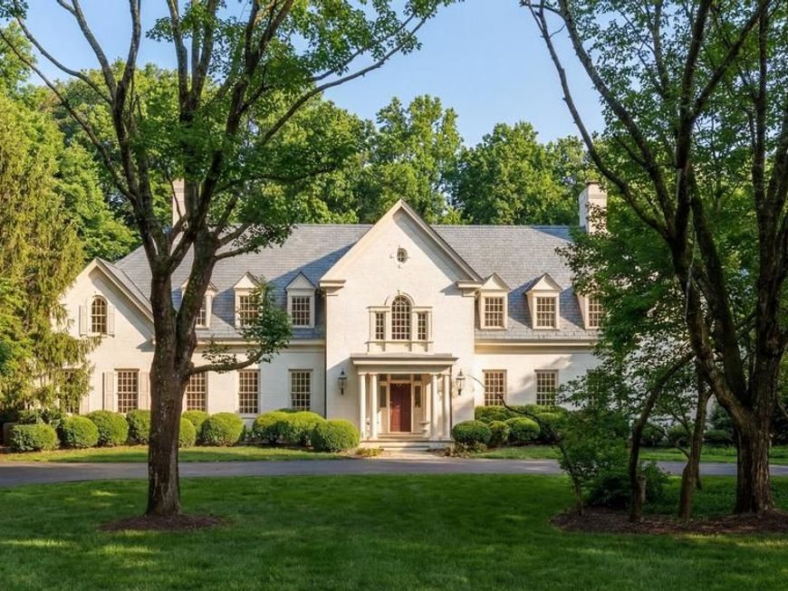 8600 Country Club Drive, Bethesda, MD 20817 Main Photo