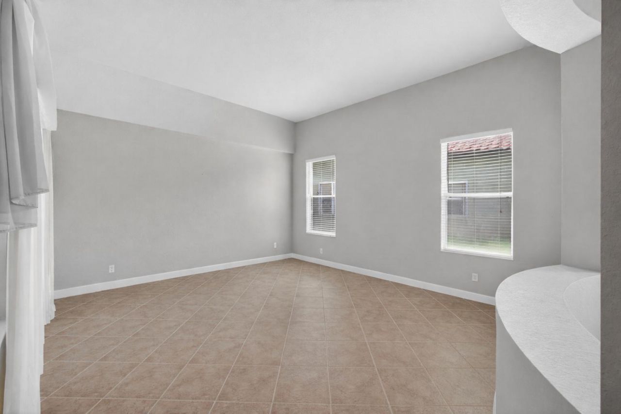 659 Cresta Circle, West Palm Beach, FL 33413 Photo