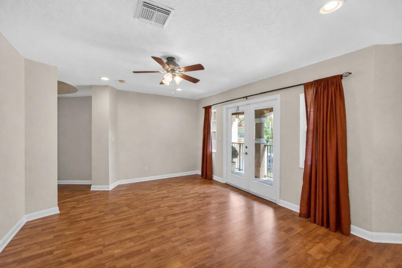 659 Cresta Circle, West Palm Beach, FL 33413 Photo