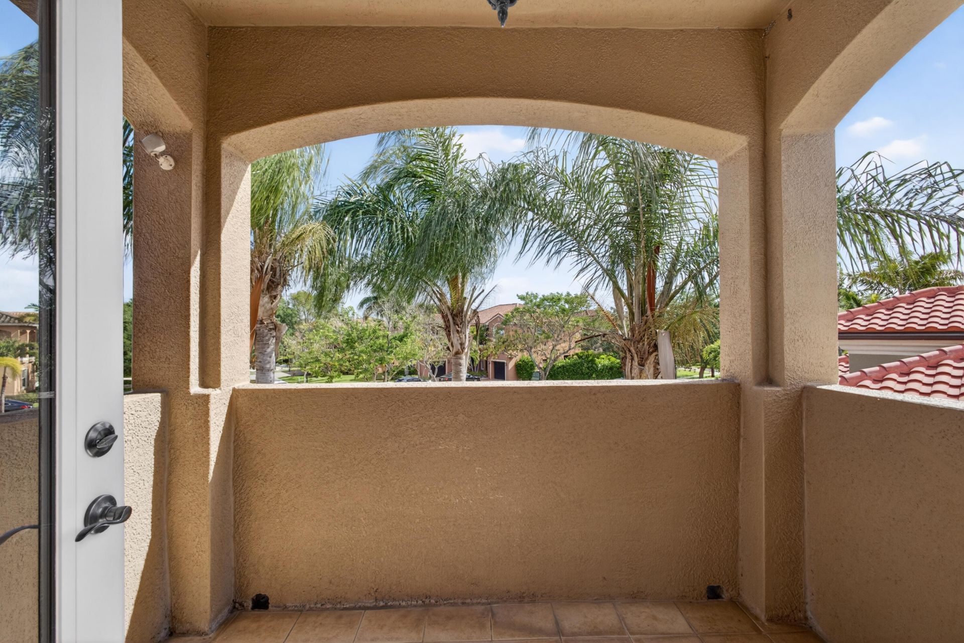 659 Cresta Circle, West Palm Beach, FL 33413 Photo