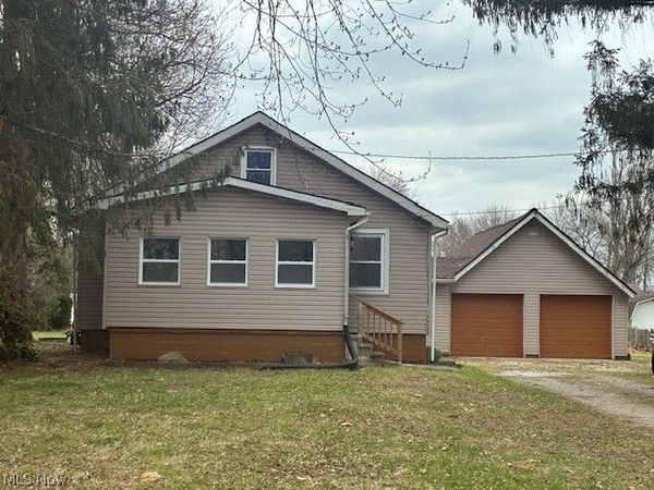 792 Allison Avenue NW, Warren, OH 44483