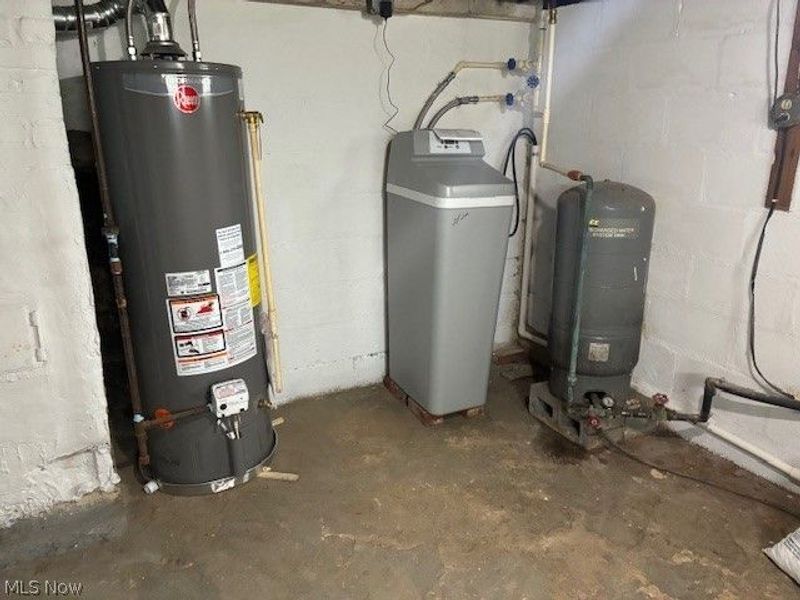 792 Allison Avenue NW, Warren, OH 44483 Photo 24