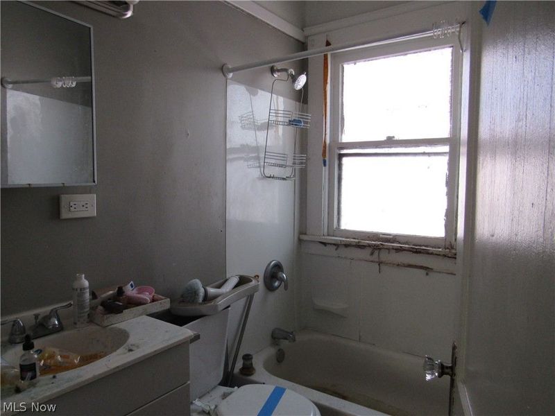 1427 E 133rd Street, East Cleveland, OH 44112 Photo 33