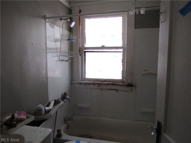 1427 E 133rd Street, East Cleveland, OH 44112 Photo 34