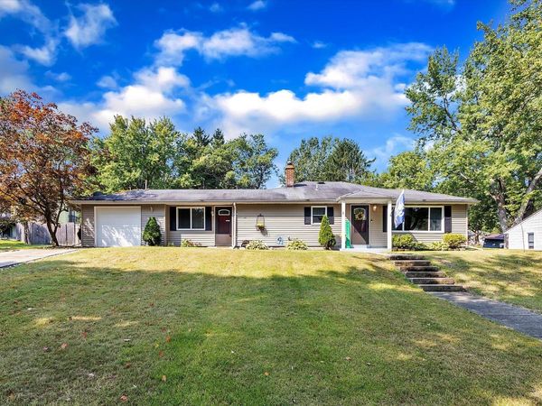 26 S Fairview Avenue, Niles, MI 49120