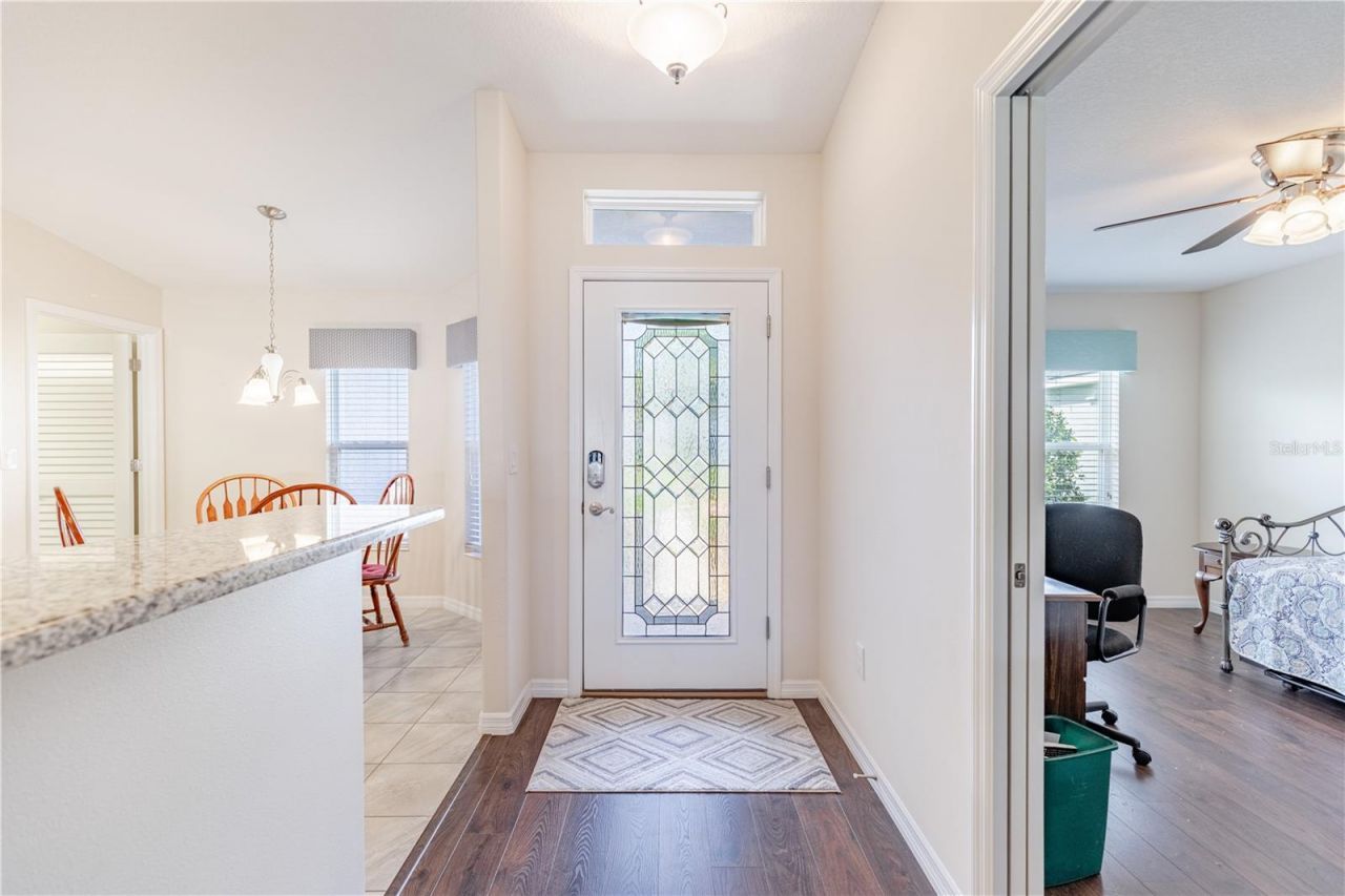 27118 Roanoke Drive, Leesburg, FL 34748 Photo