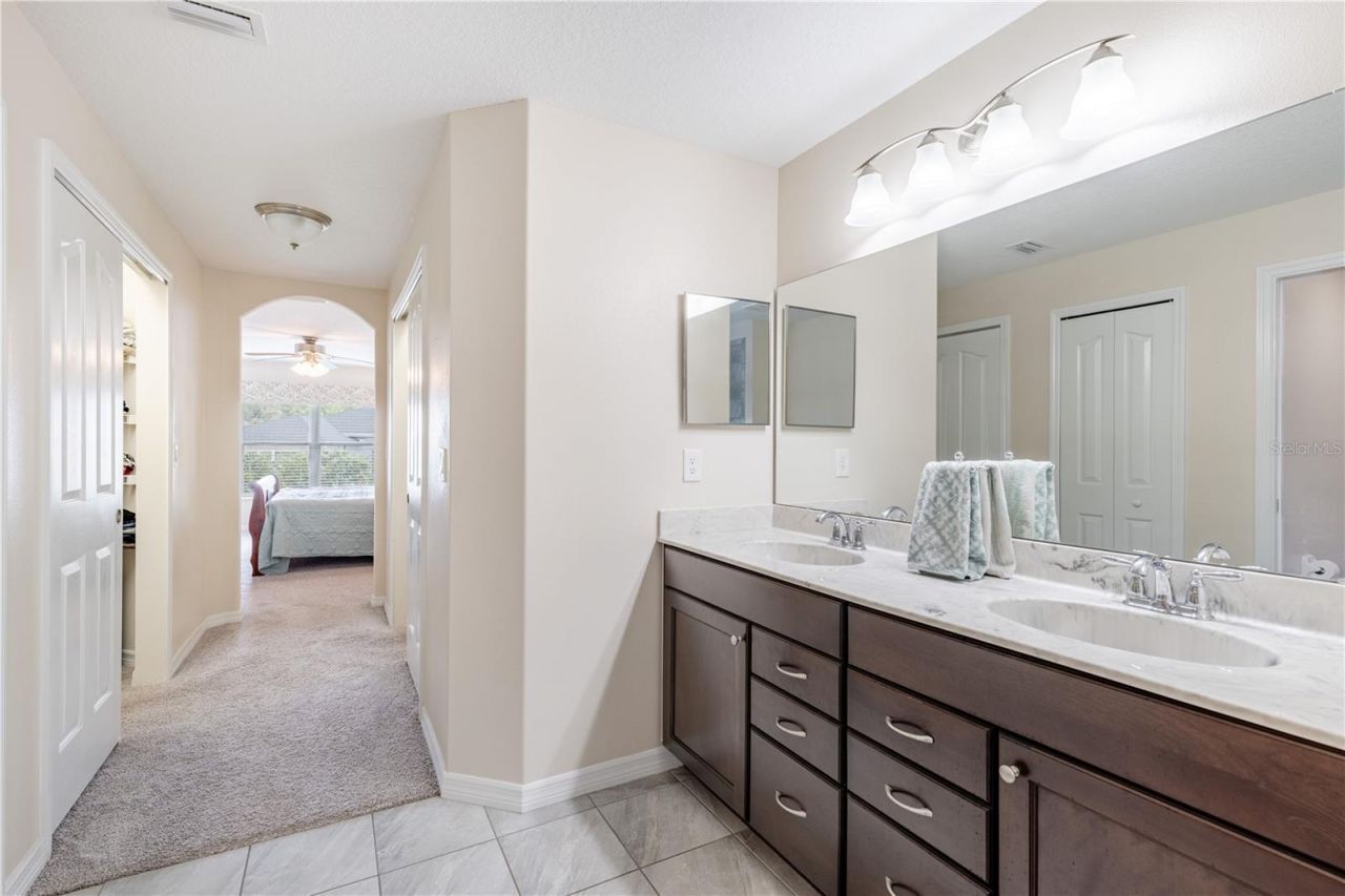 27118 Roanoke Drive, Leesburg, FL 34748 Photo