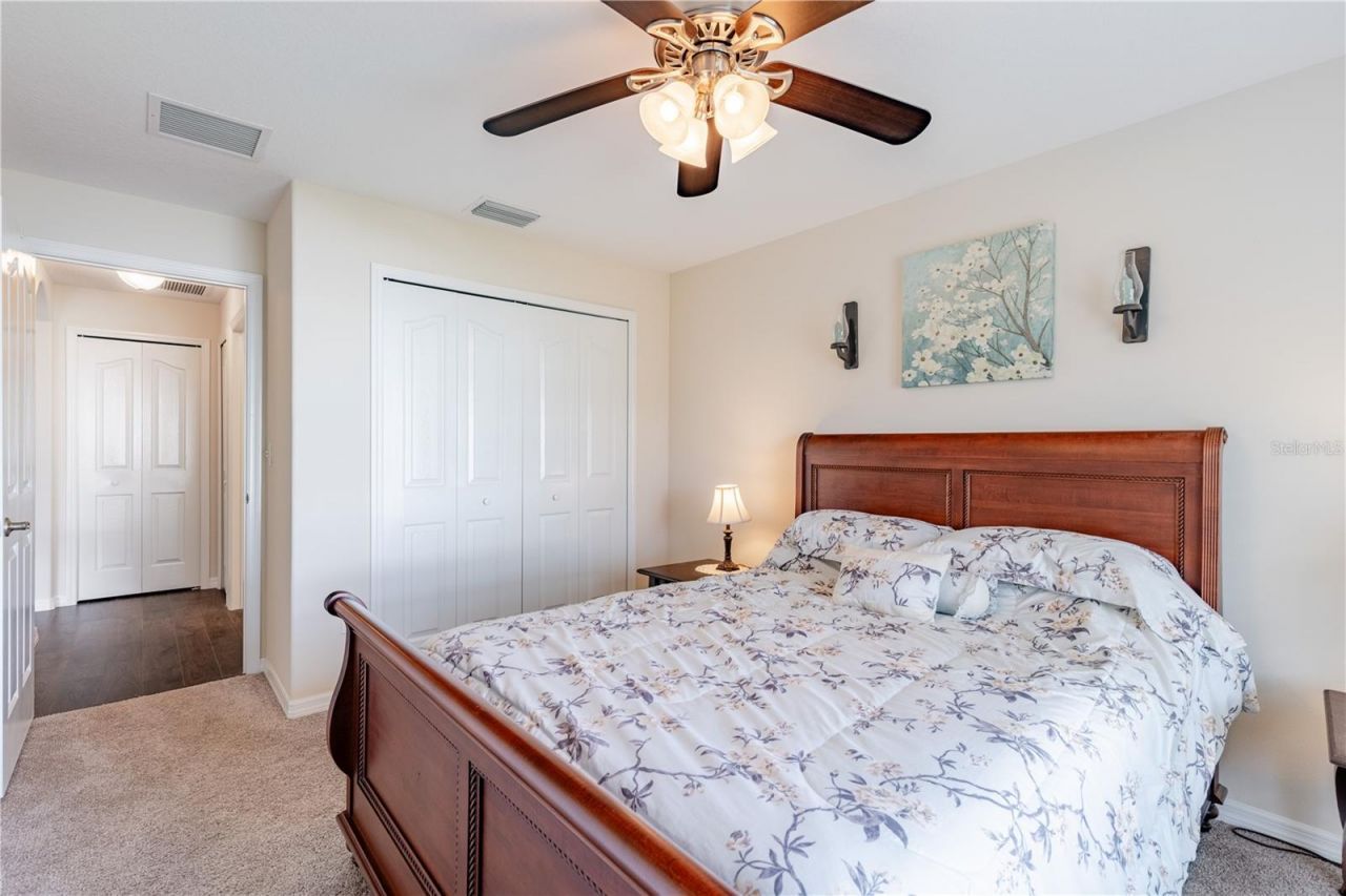 27118 Roanoke Drive, Leesburg, FL 34748 Photo