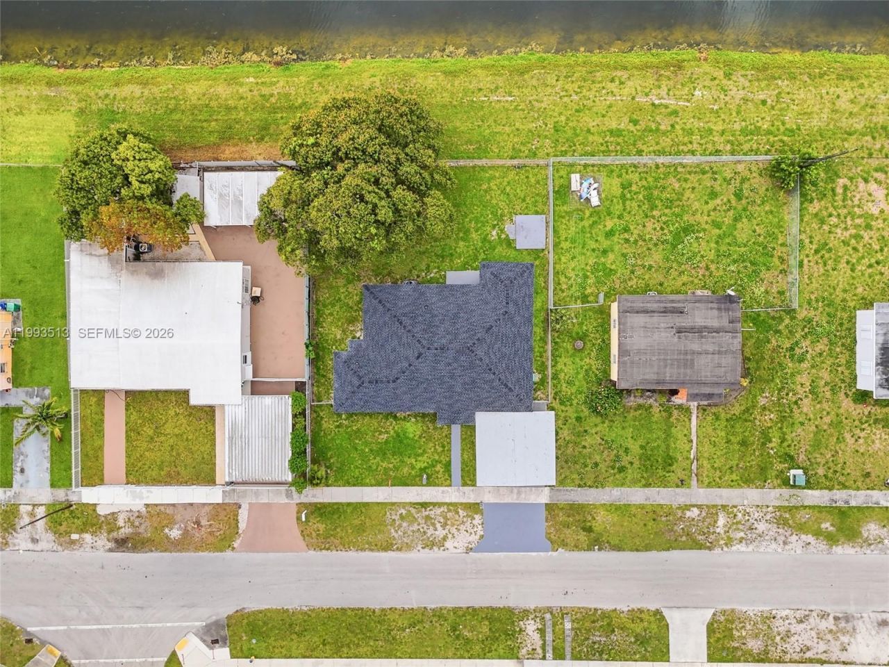 2410 NW 155th Ter , Miami Gardens, FL 33054 Photo