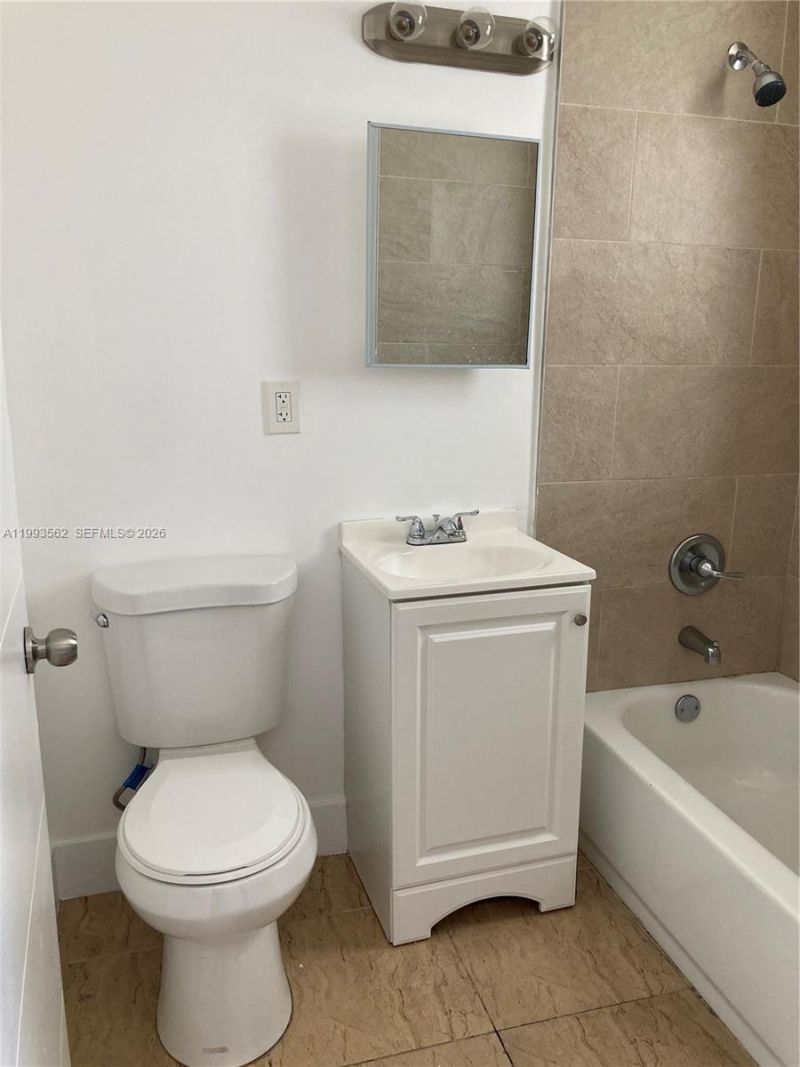 1815 NW 1st Ct , Unit 7, Miami, FL 33136 Photo