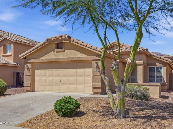 22174 W DESERT BLOOM Street, Buckeye, AZ 85326