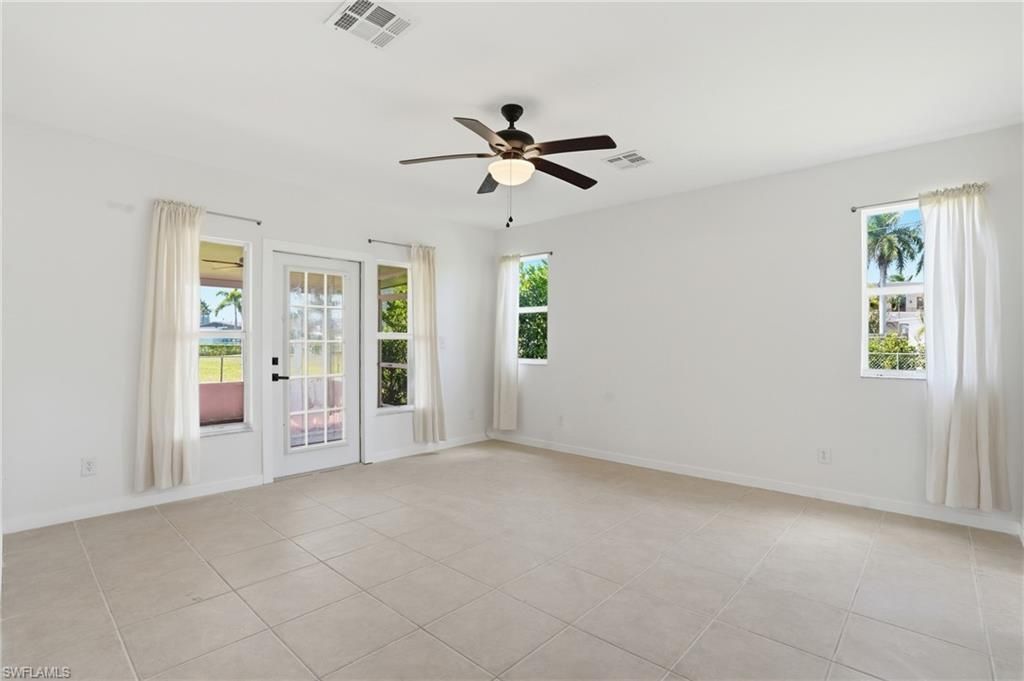 9920 Almetta Ave, Fort Myers, FL 33919 Photo