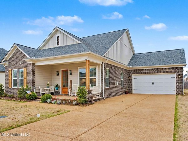 3847 Swan Cove, Hernando, MS 38632