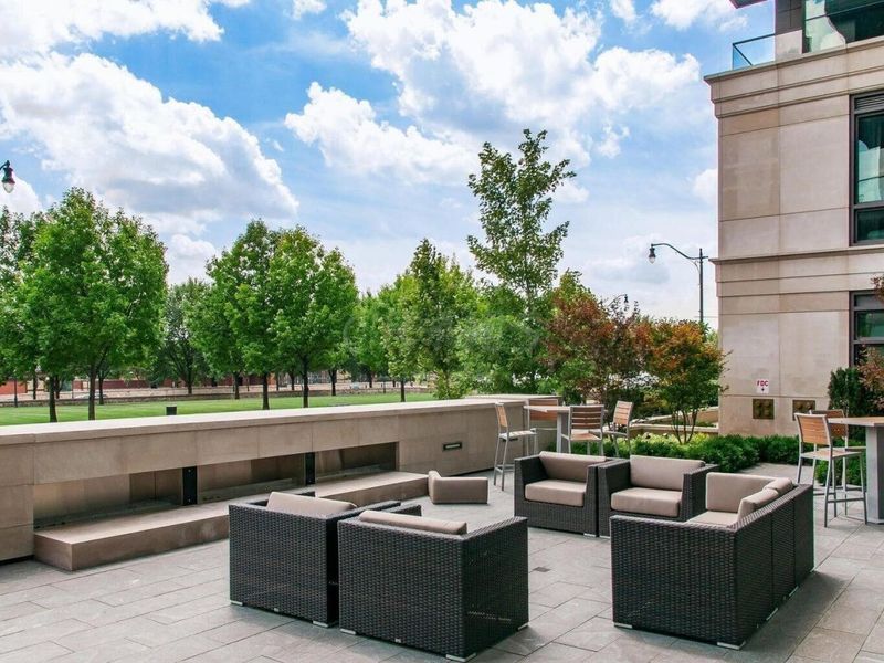 250 W Spring Street, Unit 424, Columbus, OH 43215 Photo 18