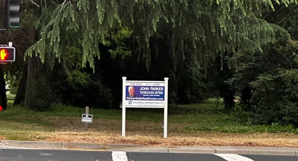 Riverside Blvd, Sacramento, CA 95831 Photo