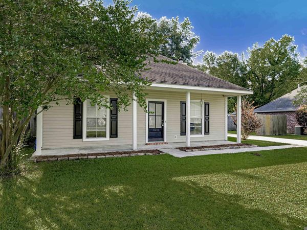 36246 Greenville Ave, Denham Springs, LA 70706