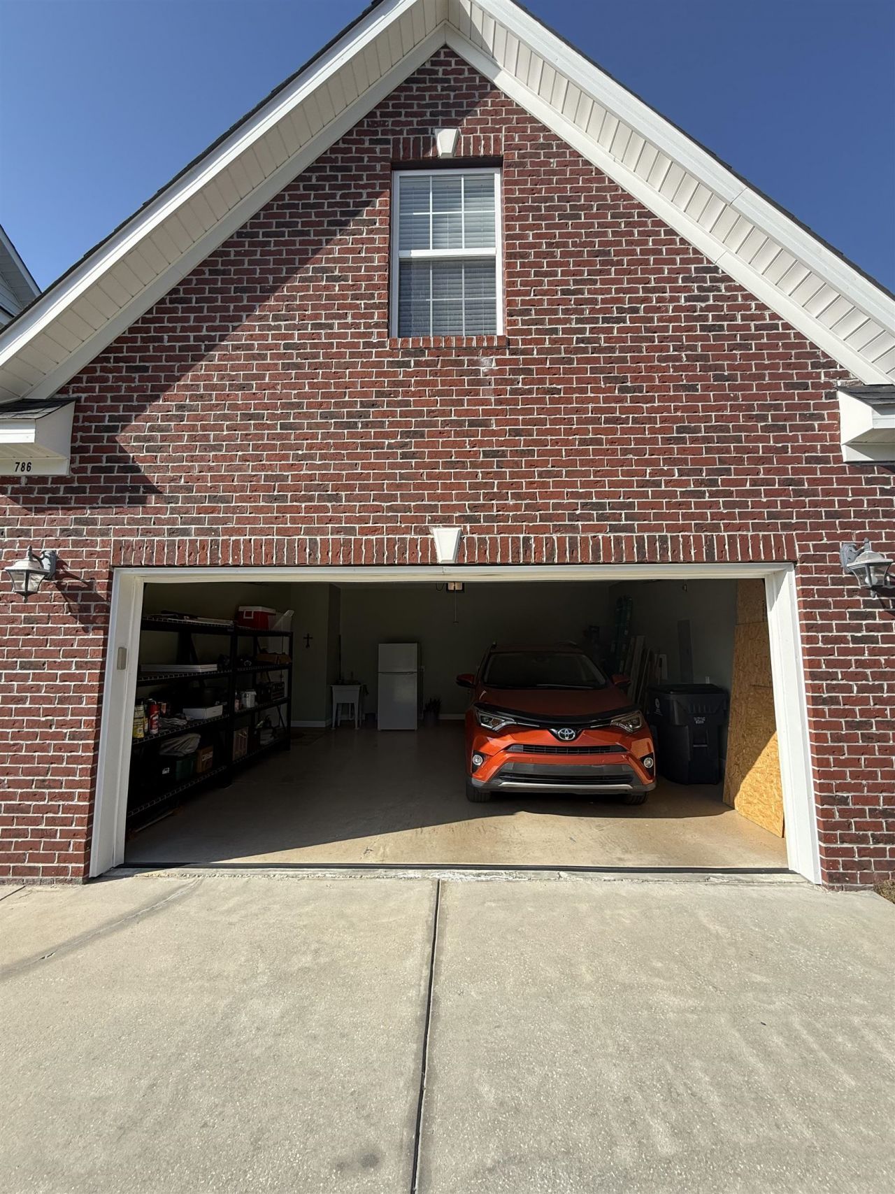 786 Foxtail Dr. Photo 16