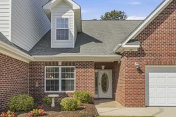 786 Foxtail Dr. photo 4