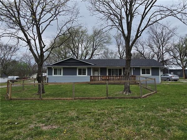 302 N Dement Street, Mound City, KS 66056