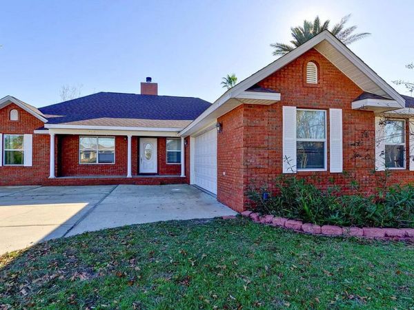 816 W 8th Street Circle , Lynn Haven, FL 32444