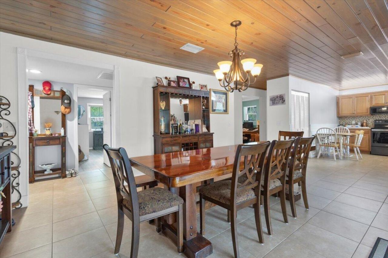 7202 Kenwood Road, Fort Pierce, FL 34951 Photo