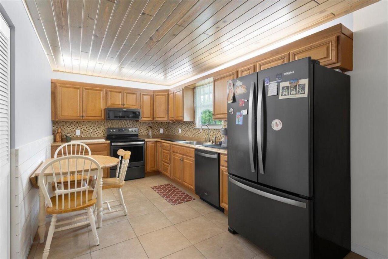 7202 Kenwood Road, Fort Pierce, FL 34951 Photo