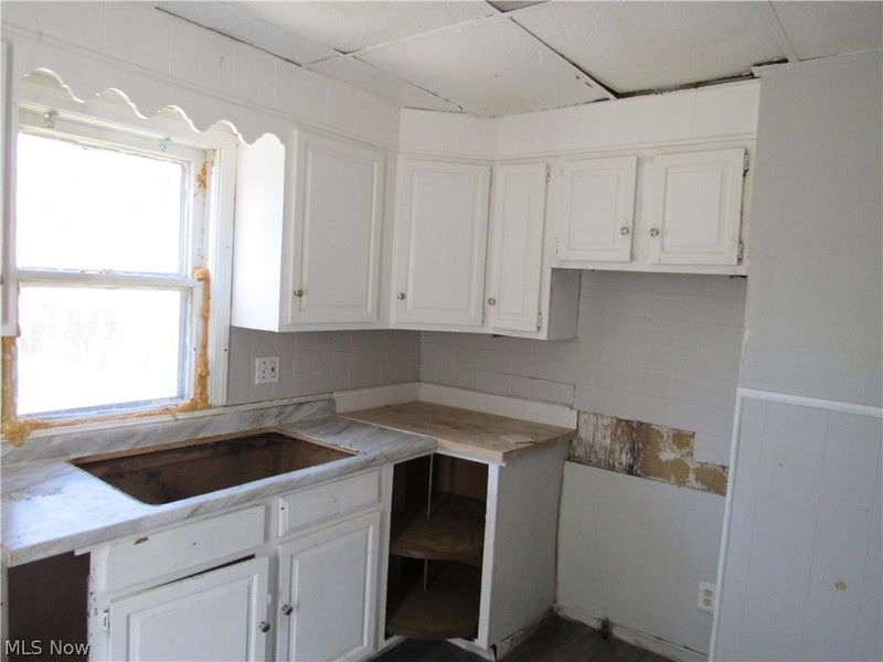 3414 E 143rd Street, Cleveland, OH 44120 Photo 16