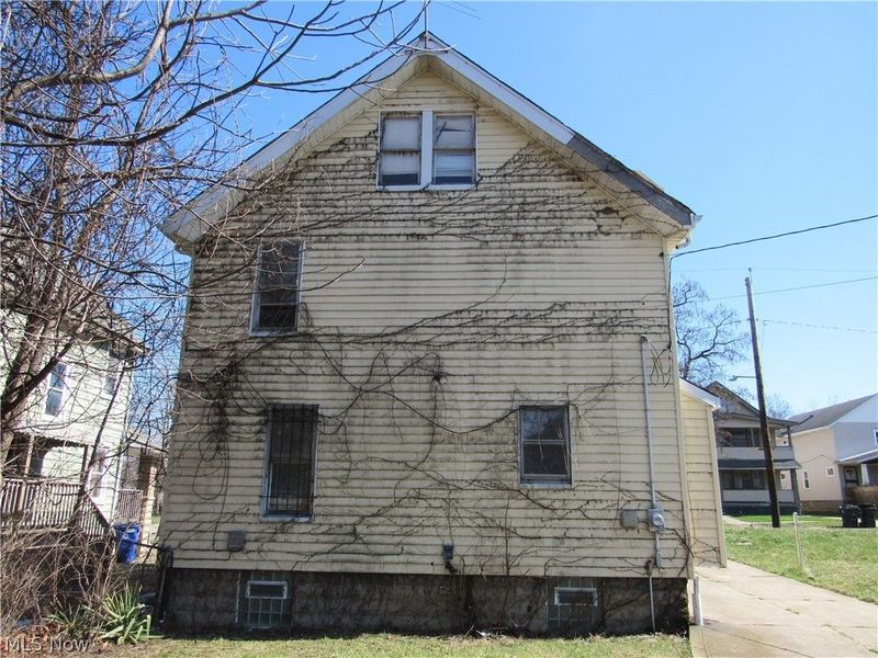 3414 E 143rd Street, Cleveland, OH 44120 Photo 36