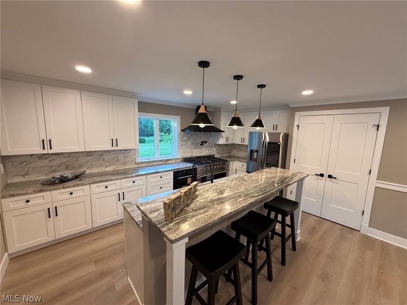 3940 Ellendale Road, Chagrin Falls, OH 44022 Photo 4