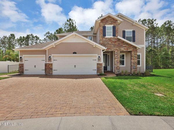 47 CUPCAKE Court, St. Johns, FL 32259