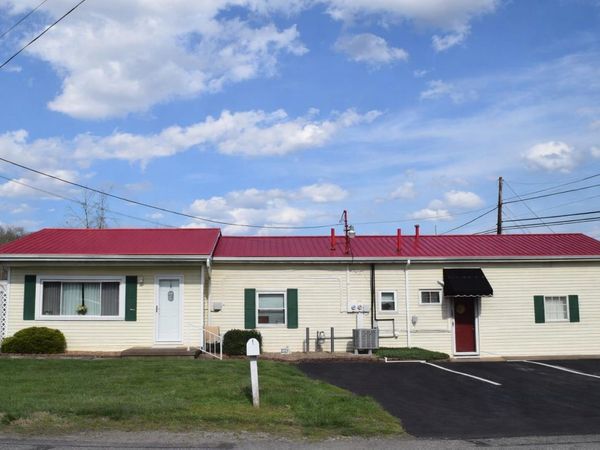 1128 3rd Avenue, Chesapeake, OH 45619