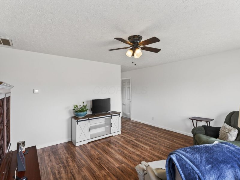 1118 Chalet Avenue, New Carlisle, OH 45344 Photo 5