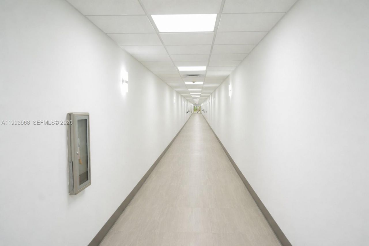 6405 NW 36th St , Virginia Gardens, FL 33166 Photo