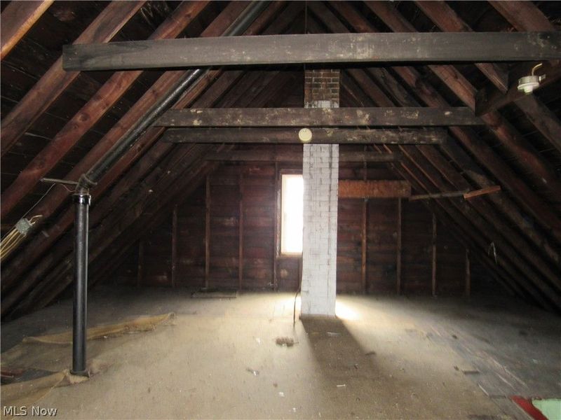 9618 Raymond Avenue, Cleveland, OH 44104 Photo 29