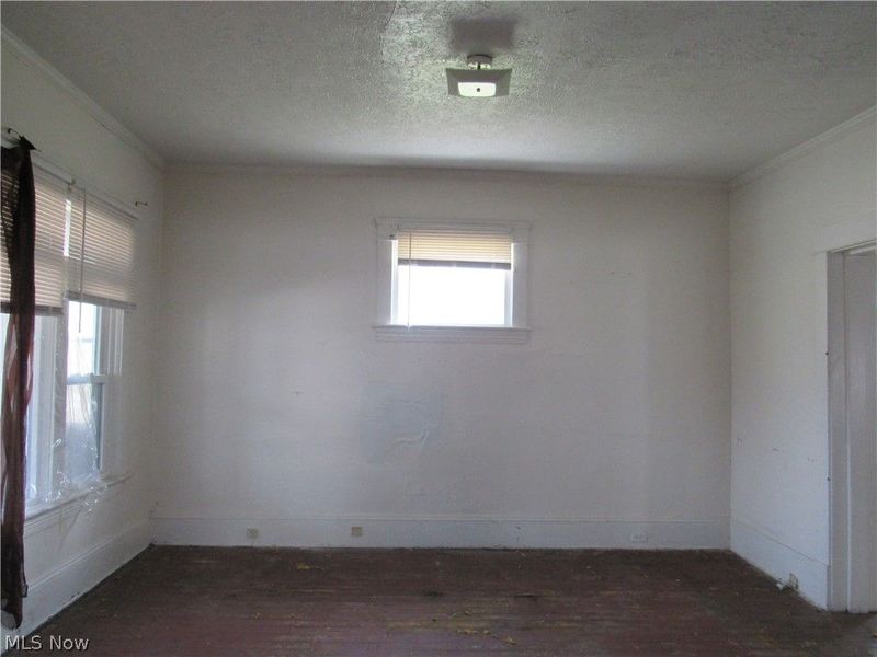 9618 Raymond Avenue, Cleveland, OH 44104 Photo 6