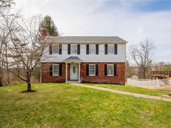 580 Meadowvale Dr, Cheswick, PA 15024