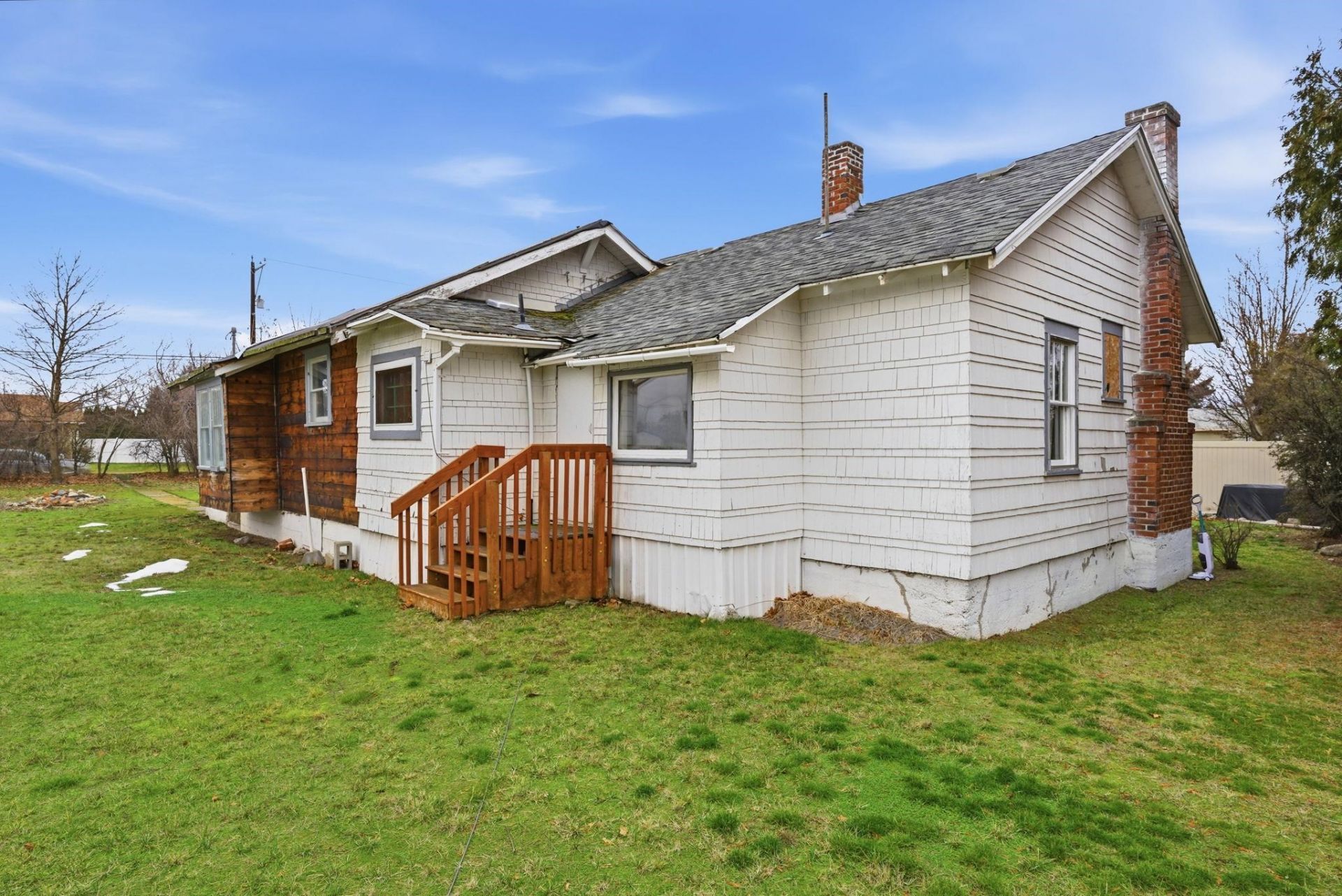 18003 E Mission Ave primary photo