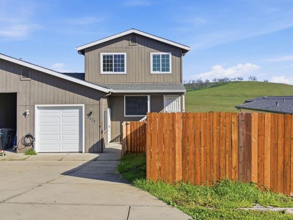 4274 Lakeview Dr #B, Unit B, Ione, CA 95640