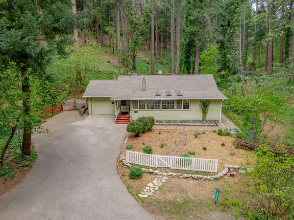 13940 Lower Colfax Rd, Grass Valley, CA 95945