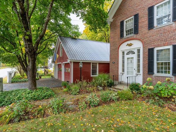 587 VT Route 121 East, Grafton, VT 05146