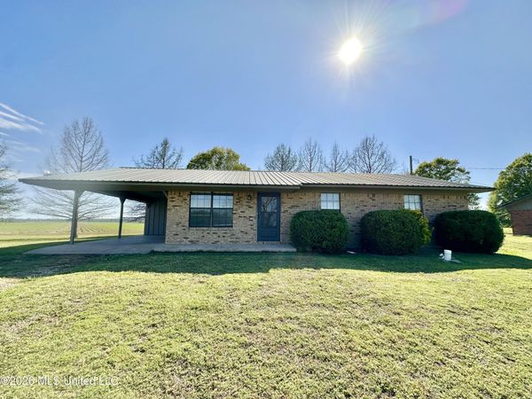 4343 Eagle Lake Shore Road, Vicksburg, MS 39183