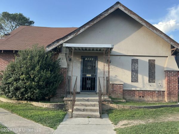 1604 Robinson Street, Jackson, MS 39209