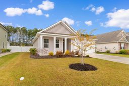 492 Cattle Drive Circle photo 4