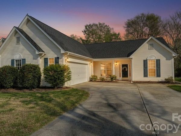 8423 Meadowcreek Village Drive , Locust, NC 28097