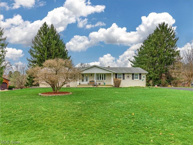 2903 Northview Road, Uniontown, OH 44685 Photo 1